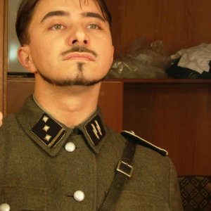 Mario Bois sul set de Il sangue dei vinti