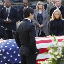 Milo Ventimiglia, Hayden Panettiere e Cristine Rose in una scena di Let It Bleed dalla quarta stagione di Heroes