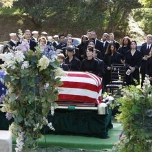 Milo Ventimiglia, Hayden Panettiere e Cristine Rose in una scena tratta da Let It Bleed dalla quarta stagione di Heroes