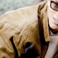 Nicholas Hoult con Colin Firth in una scena del film A Single Man