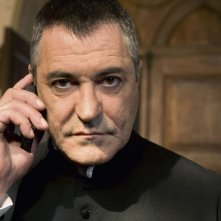 Un primo piano di Jean-Marie Bigard dalla commedia Il mi$$ionario
