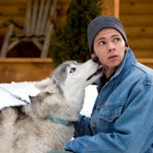 Devon Graye E Il Cane Buck In Un Immagine Del Film Il Richiamo Della Foresta 3D 143808