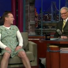 Kiefer Sutherland Vestito Da Donna Al Letterman Show Nel 2010 143860