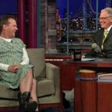 Kiefer Sutherland Vestito Da Donna Per Scommessa Al Letterman Show Nel 2010 143859