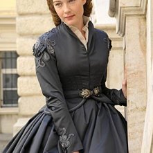 Cristiana Capotondi è Sissi, imperatrice d'Austria in una immagine promo della fiction