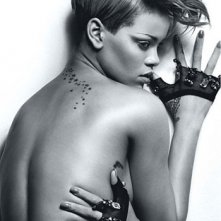 Rihanna in una foto pubblicata dalla rivista W (2010)