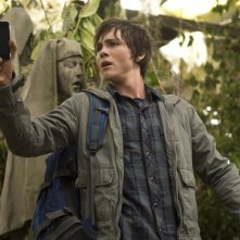 Percy (Logan Lerman) durante lo scontro con Medusa nel film Percy Jackson e gli dei dell'Olimpo: Il ladro di fulmini