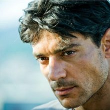 Giuseppe Zeno in una scena della fiction Gli ultimi del Paradiso