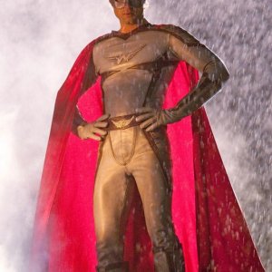 Stephen (Carlo Marks) diventa 'Warrior Angel' nell'episodio Warrior di Smallville