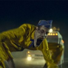 Un irriconoscibile Doug Jones nel film Legion