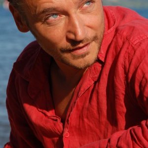 Un ritratto di Fabio Balasso.