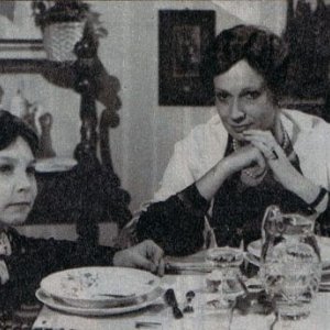 Christian Fassetta a quattro anni sul set di Quasi davvero (episodio Felicità di una madre) accanto a Carla Gravina.