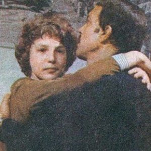 Christian Fassetta in una scena di Un inverno al mare con Orso Maria Guerrini.