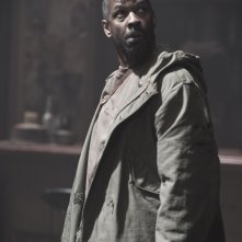 Denzel Washington in un'immagine di Codice Genesi