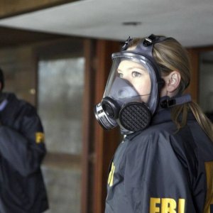 Fringe: Anna Torv nell'episodio The Bishop Revival