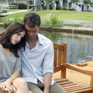 One Tree Hill: Sophia Bush e Austin Nichols in una scena di I and Love and You