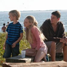 Braeden Reed, Amanda Seyfried e Channing Tatum nel film Dear John