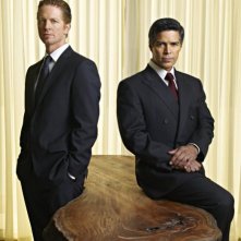 Caprica: Eric Stoltz ed Esai Morales in una foto promozionale