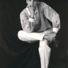 Christian Fassetta posa per un ritratto in bianco e nero.