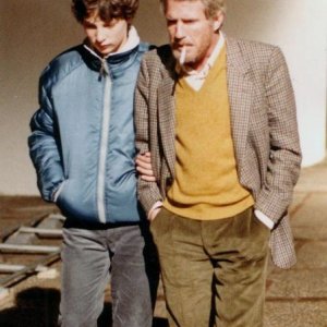 Christopher Connelly e Christian Fassetta nel film La stagione delle pioggie.