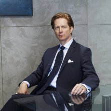 Eric Stoltz è Daniel Graystone nella serie Caprica