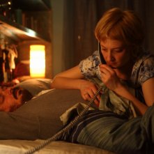 Giuseppe Battiston e Alba Rohrwacher in una scena del film Cosa voglio di più