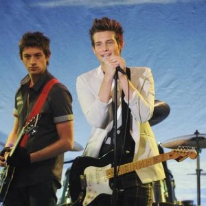 Make it or Break it: Johnny Pacar e Nico Tortorella nell'episodio Save the Last Dance