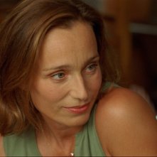 Kristin Scott Thomas in una scena del film L'amante inglese