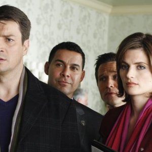 Stana Katic e Nathan Fillion nell'episodio A Rose for Everafter di Castle