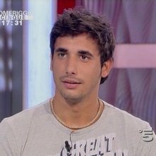 Ferdi Berisa intervistato durante una puntata di Pomeriggio Cinque (su Canale5)