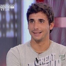 Ferdi Berisa intervistato durante una puntata di Pomeriggio Cinque