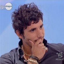 Mattino Cinque, Ferdi Berisa durante una puntata.