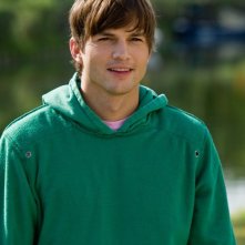Ashton Kutcher nel ruolo di Reed Bennett nel film Valentine's Day