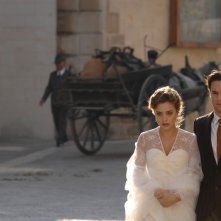 Carolina Crescentini e Giorgio Marchesi in una scena di Mine vaganti