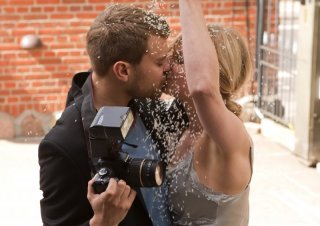 Lene Maria Christensen e Johan Philip Asbæk in una scena del film danese A Family