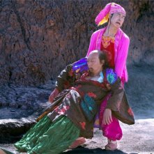 Ni Dahong e Xiao Shen-Yang in una scena del film The First Gun di Zhang Yimou