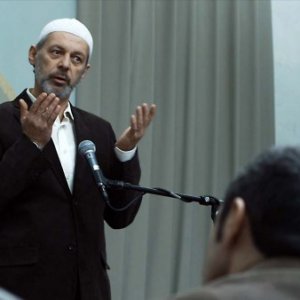 Vedat Erincin nel film Shahada