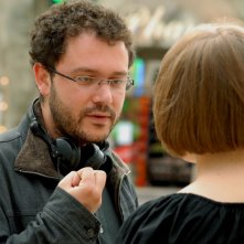 Il regista Riad Sattouf sul set del film Les beaux gosses (2009)