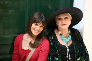 Bianca Guaccero e Lucia Bosè in una scena della fiction Capri 3