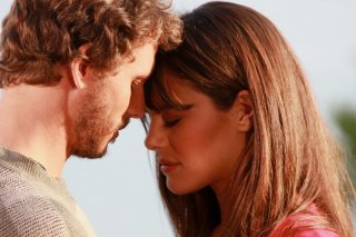 Gabriele Greco e Bianca Guaccero in una scena della fiction Capri 3
