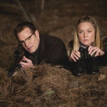 Jack Coleman ed Elisabeth Rohm in una scena di The Art of Deception, dalla quarta stagione di Heroes
