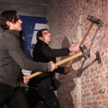 Milo Ventimiglia e Zachary Quinto in una scena tratta da The Wall dalla quarta stagione di Heroes