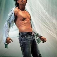 Una immagine sexy di Shahrukh Khan