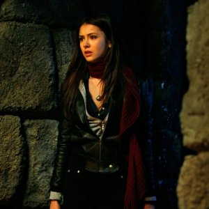 Elena Gilbert (Nina Dobrev) nell'episodio Fool Me Once di Vampire Diaries