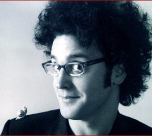 Una foto di Simone Cristicchi