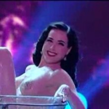 Sanremo 2010 Prima Serata La Divina Del Burlesque Dita Von Teese 147213