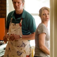 Chris Cooper ed Emilie de Ravin in una scena del film Remember Me