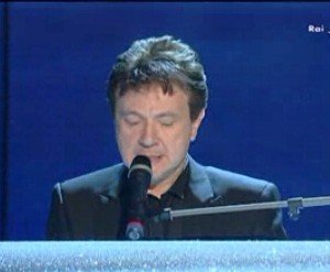 Sanremo 2010, Pupo durante la prima serata del Festival