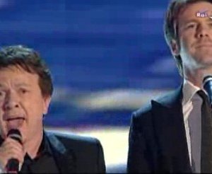 Sanremo 2010, serata finale: Emanuele Filiberto di Savoia e Pupo sono in finale
