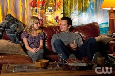 Life UneXpected: Brittany Robertson e Kerr Smith nell'episodio Bride Unbridled